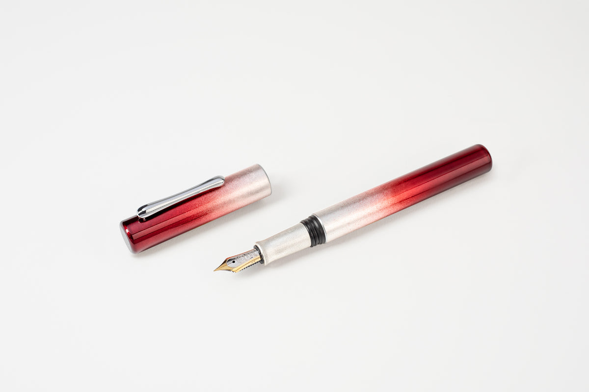 Taccia - Susugo Ginpaku Sekiheki-Gyoku (Red Jasper)
