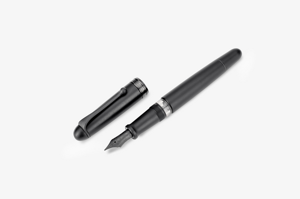 Aurora - 88 Unica Satin Black