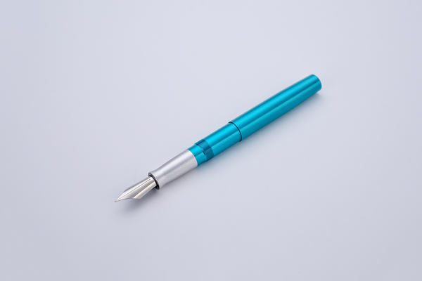 Gravitas - Quark Teal Pocket Pen