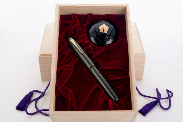 Namiki - Emperor Black Urushi