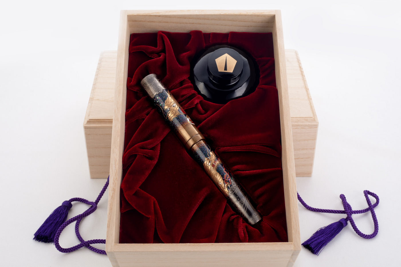 Namiki - Emperor Maki-e Dragon