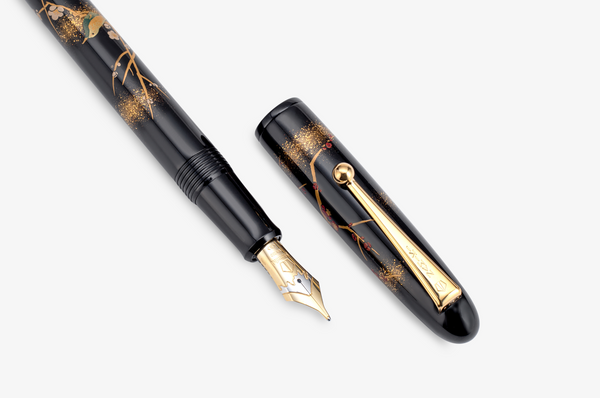 Namiki - Yukari Maki-e Apricot Tree and Warbler
