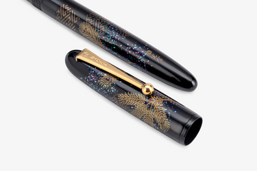 Namiki - Yukari Maki-e Pine Cones