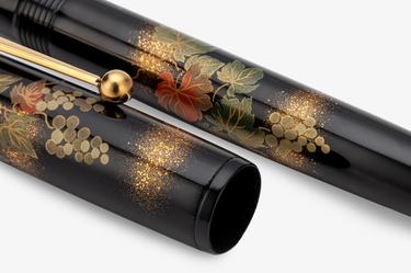 Namiki - Yukari Royale Maki-e Grapevine
