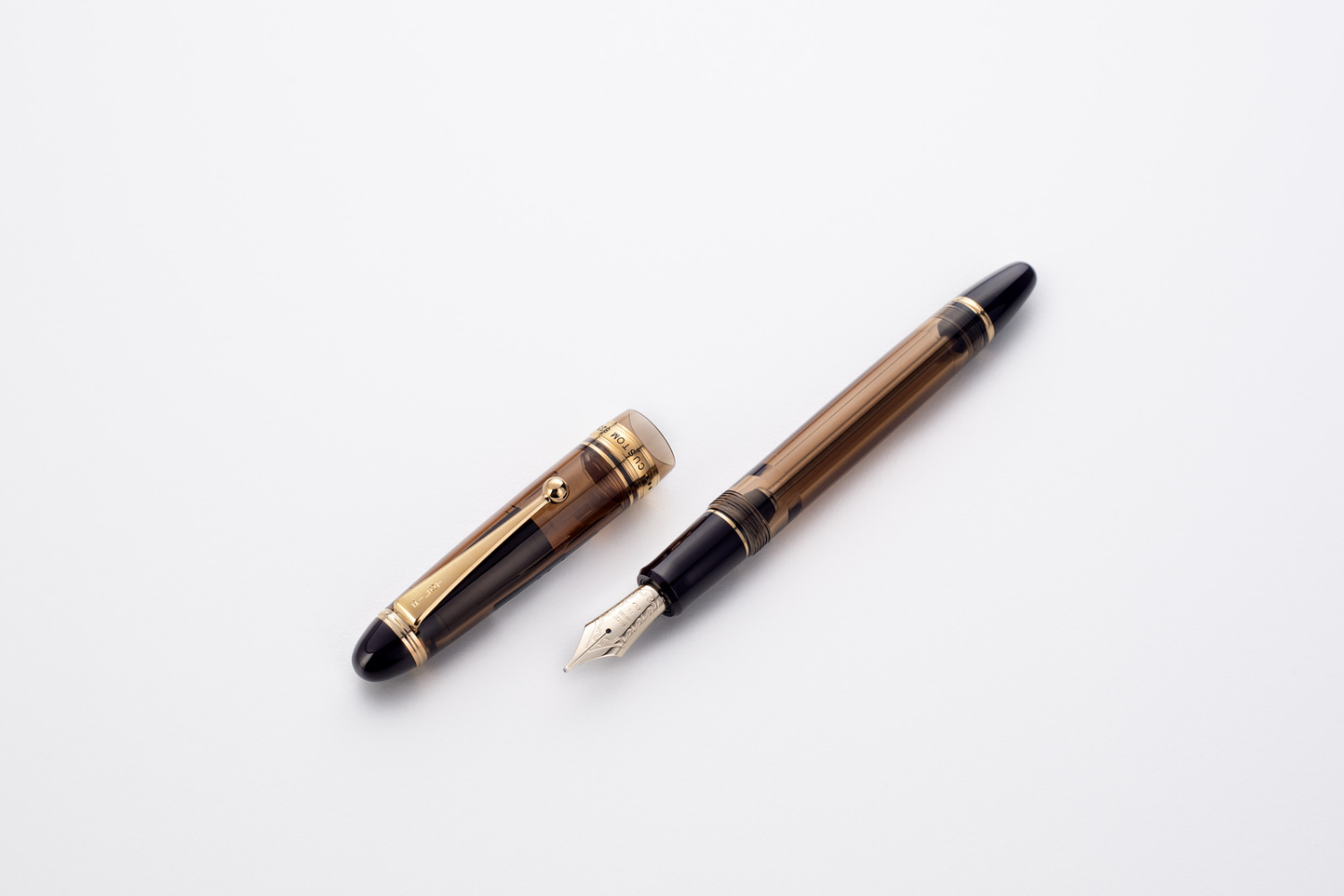 Pilot - Custom 823 | Brown |