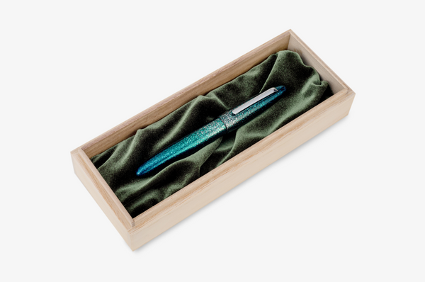 Taccia - Galactic Gems Urushi Fountain Pen | Green Galaxy