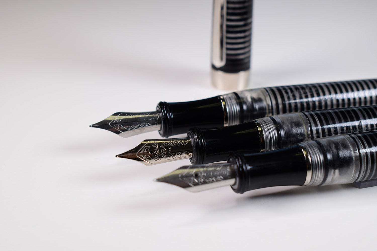 Stipula Suprema - Voyeur LTD fountain pen | Pen Venture - Passion for Luxury