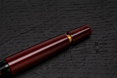 Leonardo - Urushi Essenza Aka Tamenuri 2022 Pen Venture Exclusive (LTD)