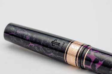 Leonardo Officina Italiana MZG - Storm Celluloid Pen Venture Exclusive (LTD)